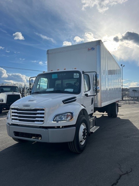 2025 FREIGHTLINER BUSINESS CLASS M2 106 PLUS WD4578 - image 2 of 6