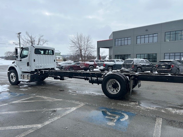 2025 FREIGHTLINER BUSINESS CLASS M2 106 PLUS WD5524 - image 4 of 4